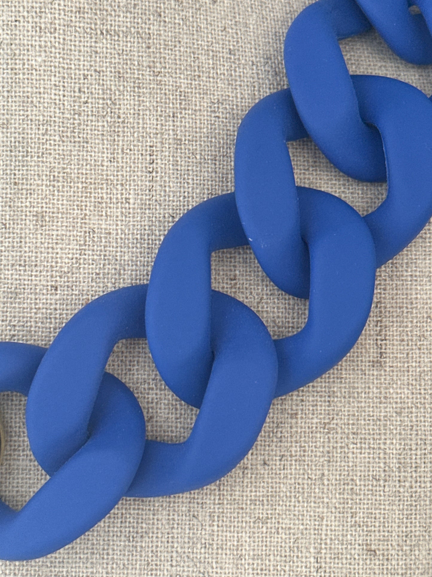 Collier Pauline : Maillon XL bleu majorel et doré