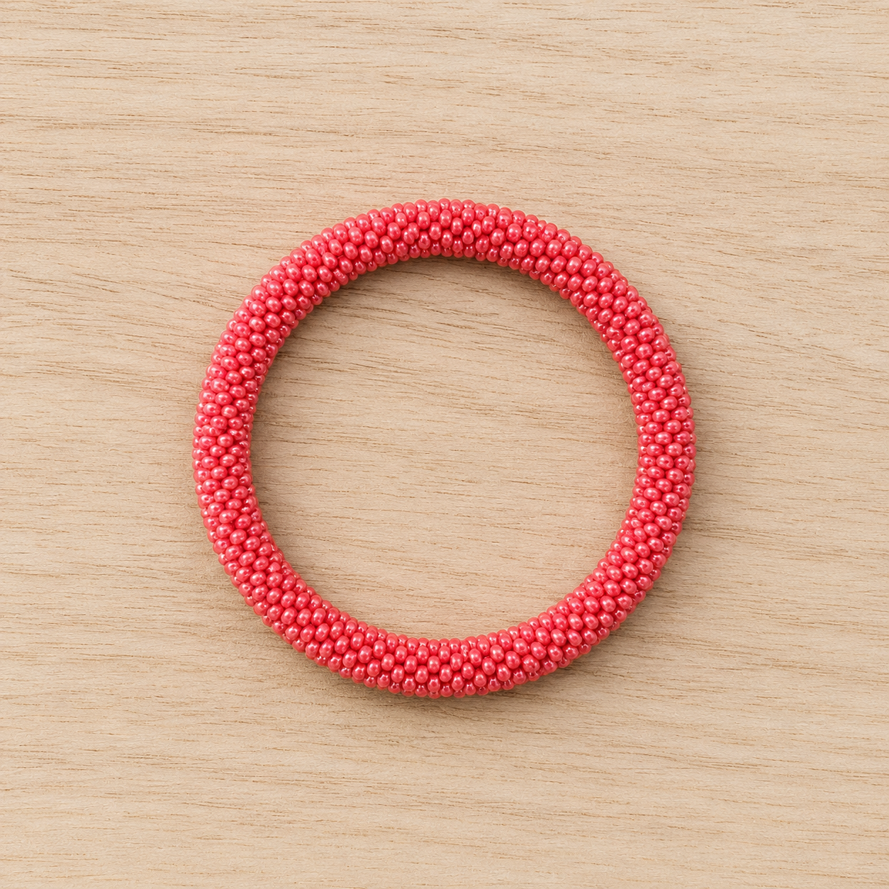 Bracelet népalais – Trésors de Ava rouge