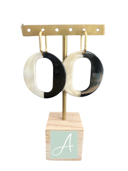 Boucles d’oreilles en corne - Modèle Signature Corne et Noire