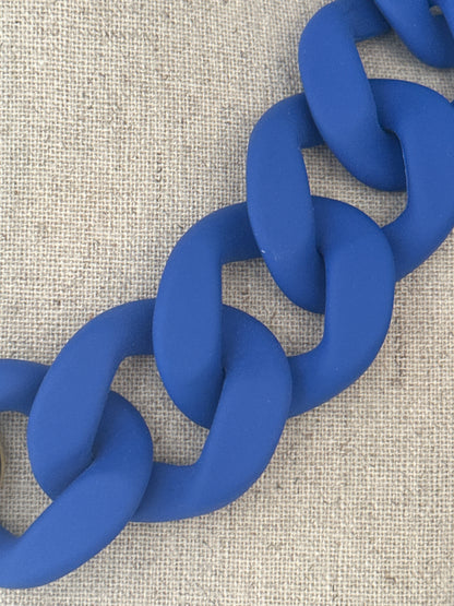 Collier Pauline :  Maillon XL bleu majorel  et doré