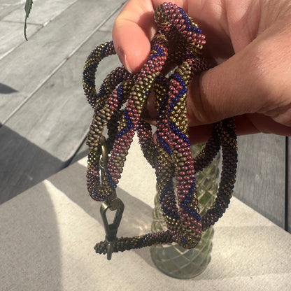 Cordon de Téléphone en Perles de verre – unique, tendance et  responsable  #A40 bleu prune taupe et doré