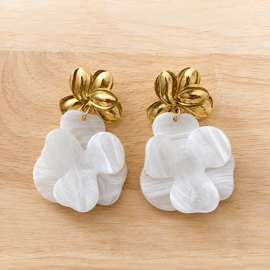 Aura – Boucles d’oreilles fleurs en acétate - 5 coloris Trésors de Ava
