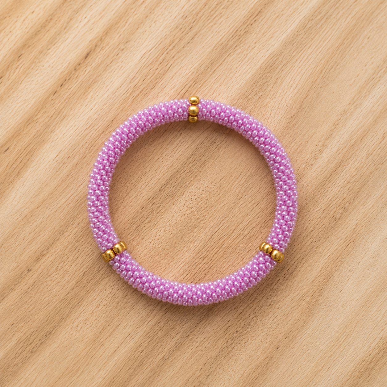 Bracelet népalais  – Trésors de Ava mauve pastel