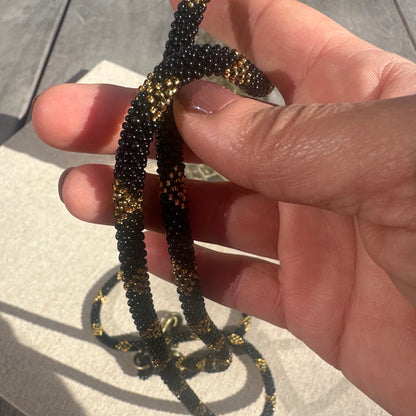 Cordon de Téléphone en Perles de verre – unique, tendance et  responsable  #A37 doré et noir