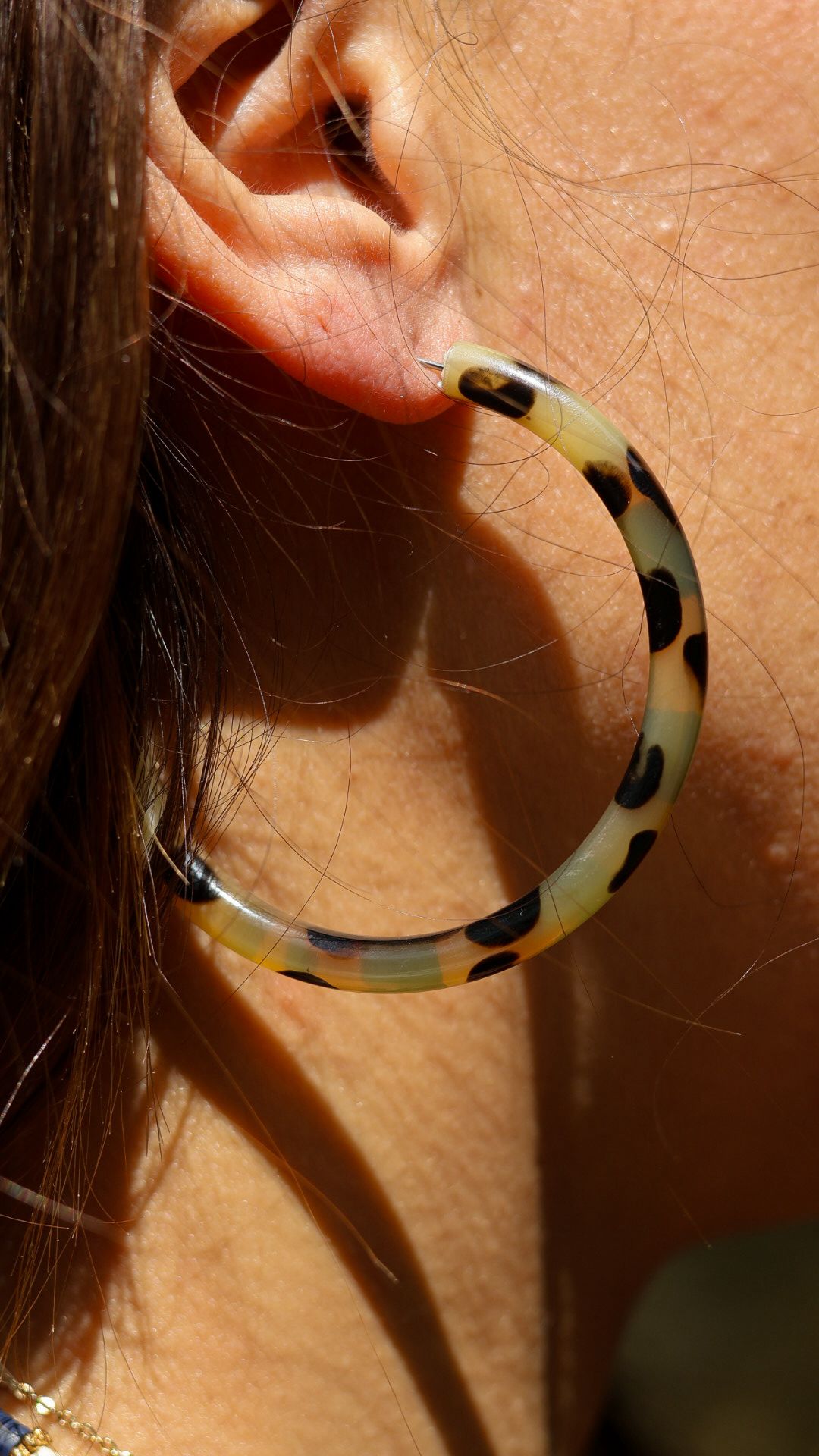 Créoles vietnamiennes en corne naturelle Collection Leo