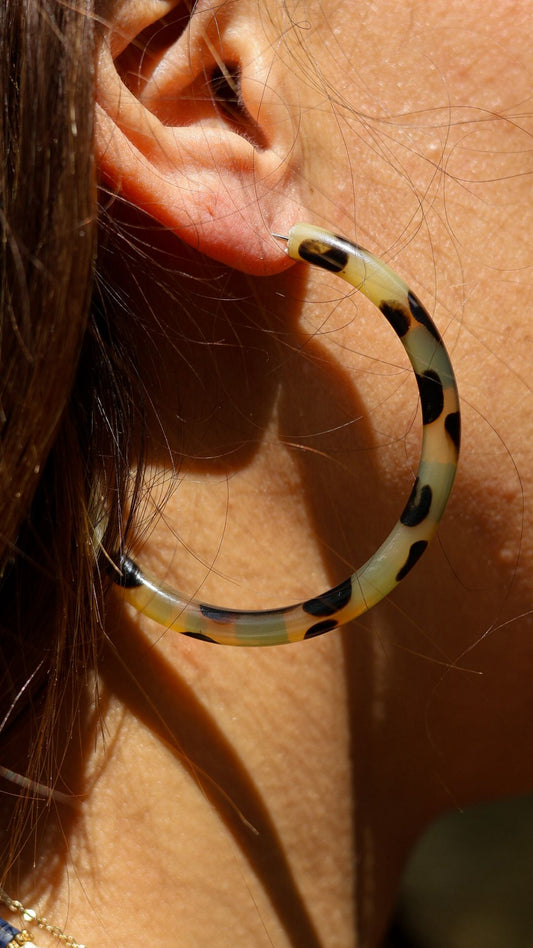 Créoles vietnamiennes en corne naturelle Collection Leo