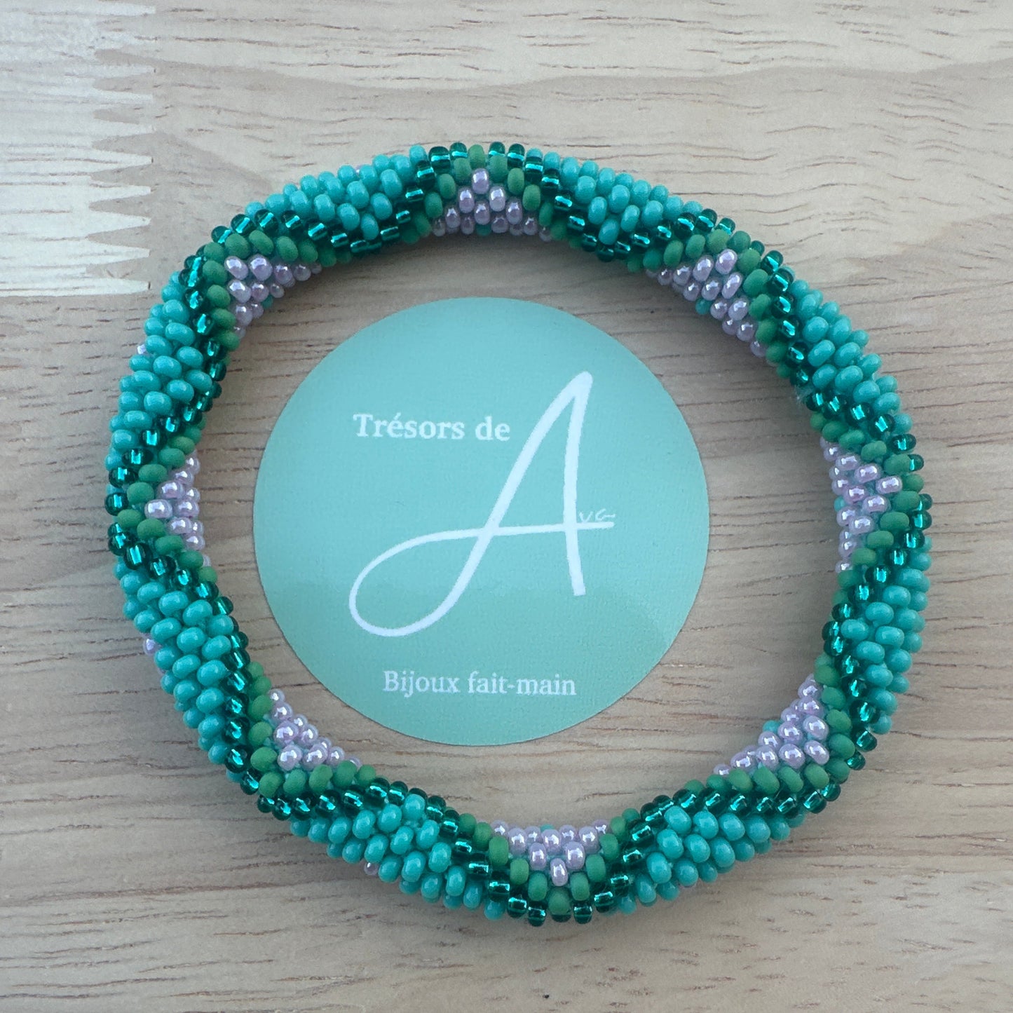 Bracelet népalais T03