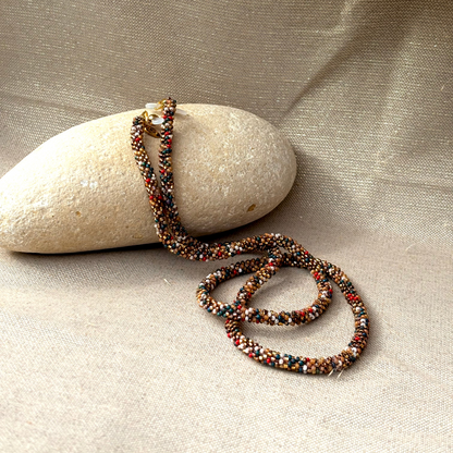 Cordon à lunettes – tissage artisanal du Népal Moucheté vert