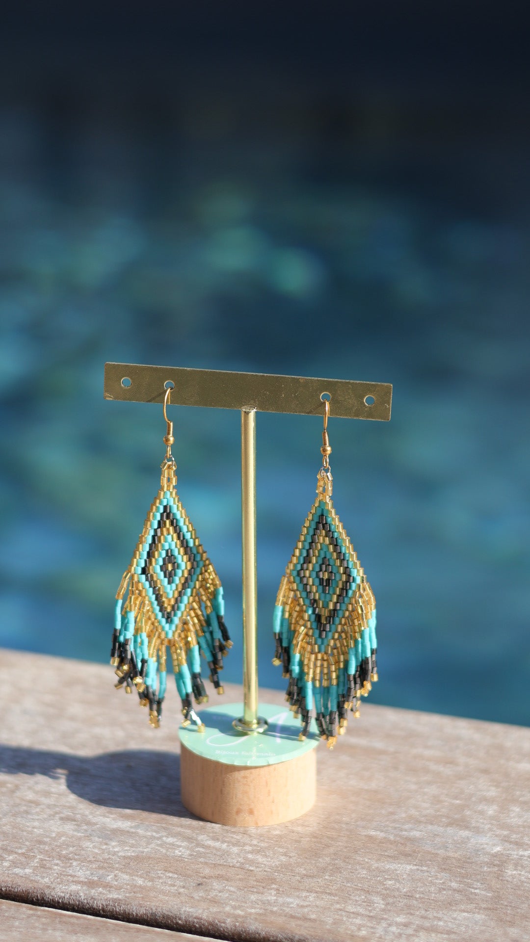 Boucles d'oreilles indiennes ANAYA turquoise, gris anthracite et dorées