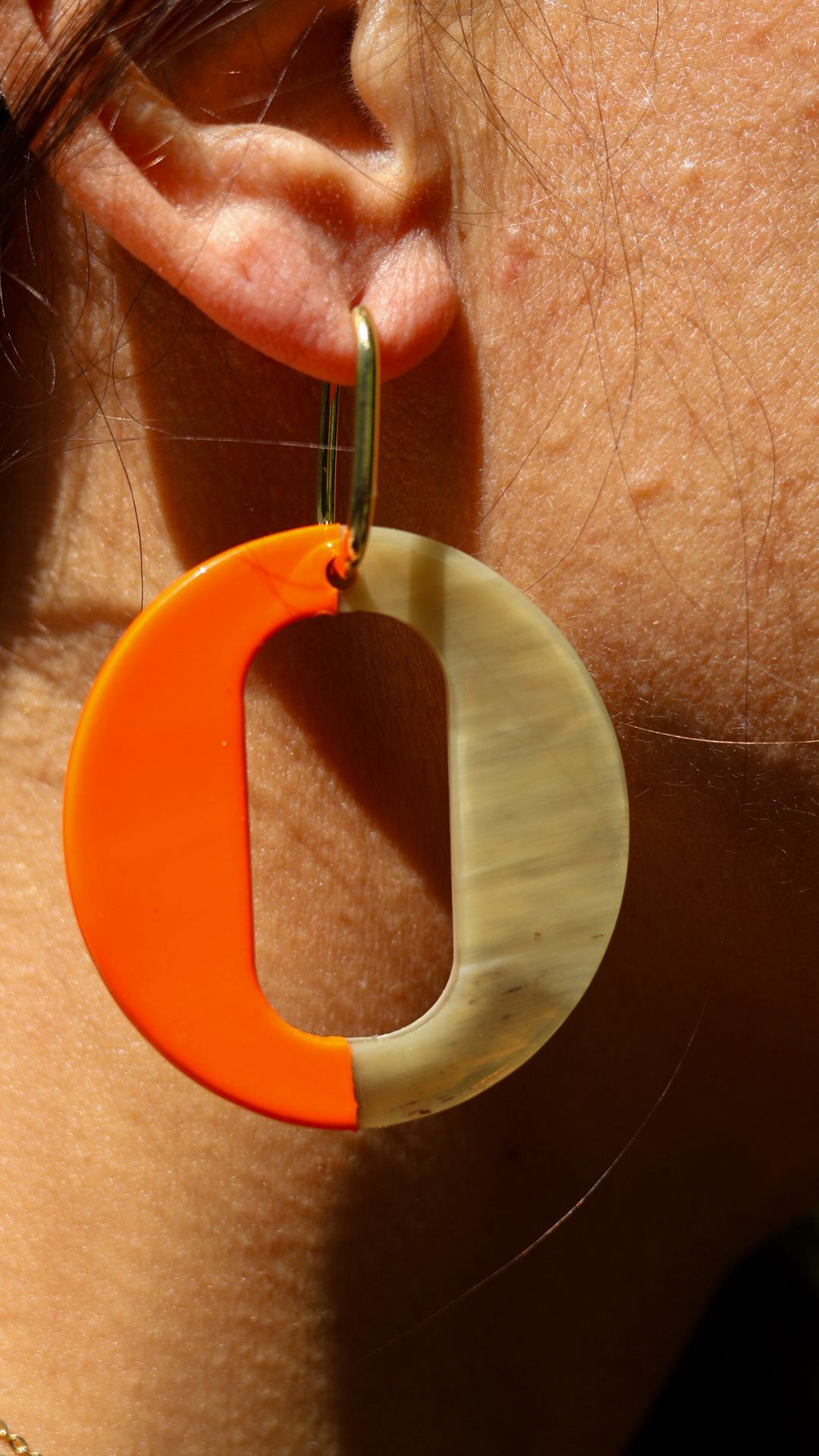 Boucles d'oreilles vietnamiennes Signature Orange Fluo